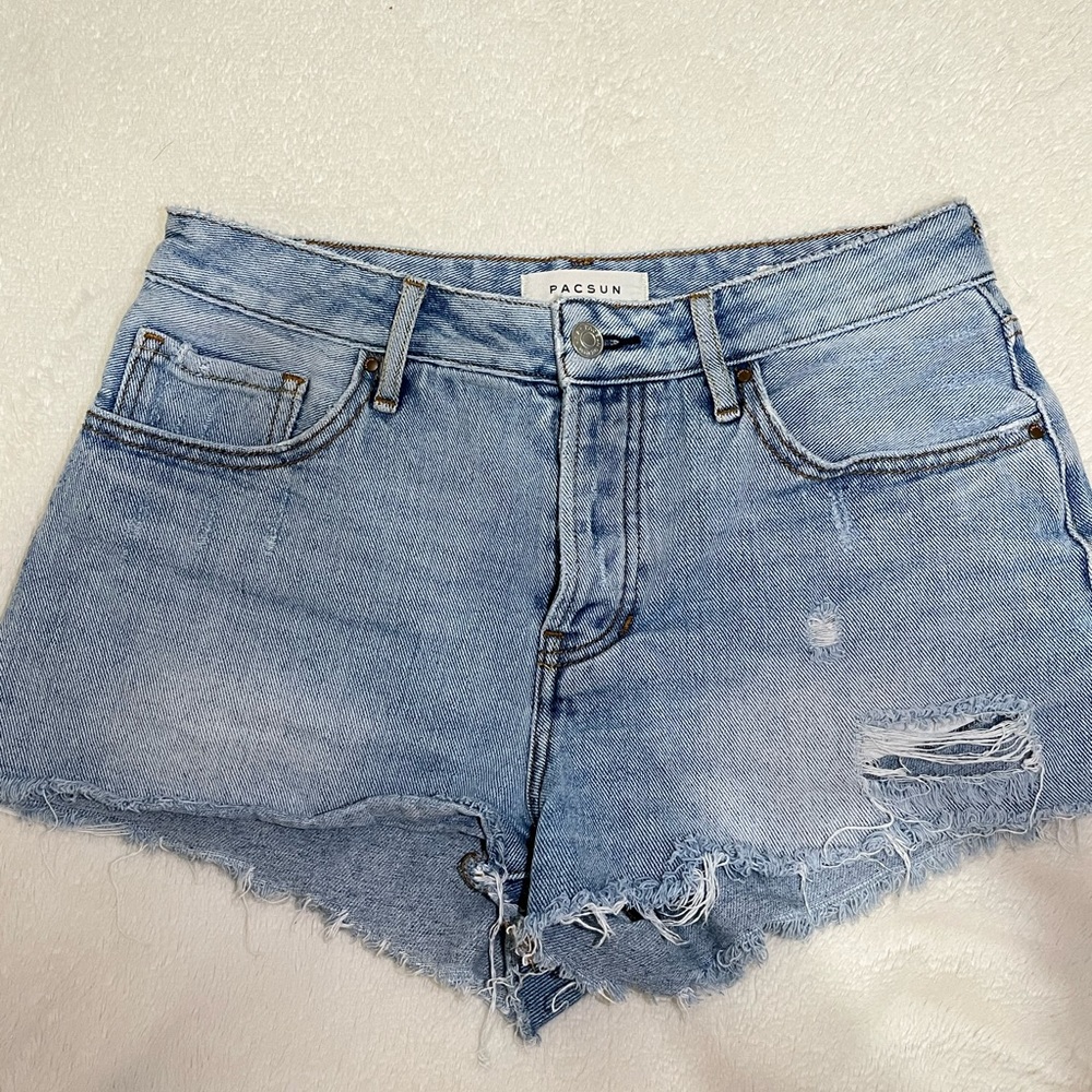 PacSun Denim Mid Rise Short 🩵 Size 26
